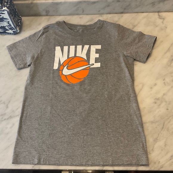 Nike Other - Nike Grey Cotton Basketball T-Shirt Size Small